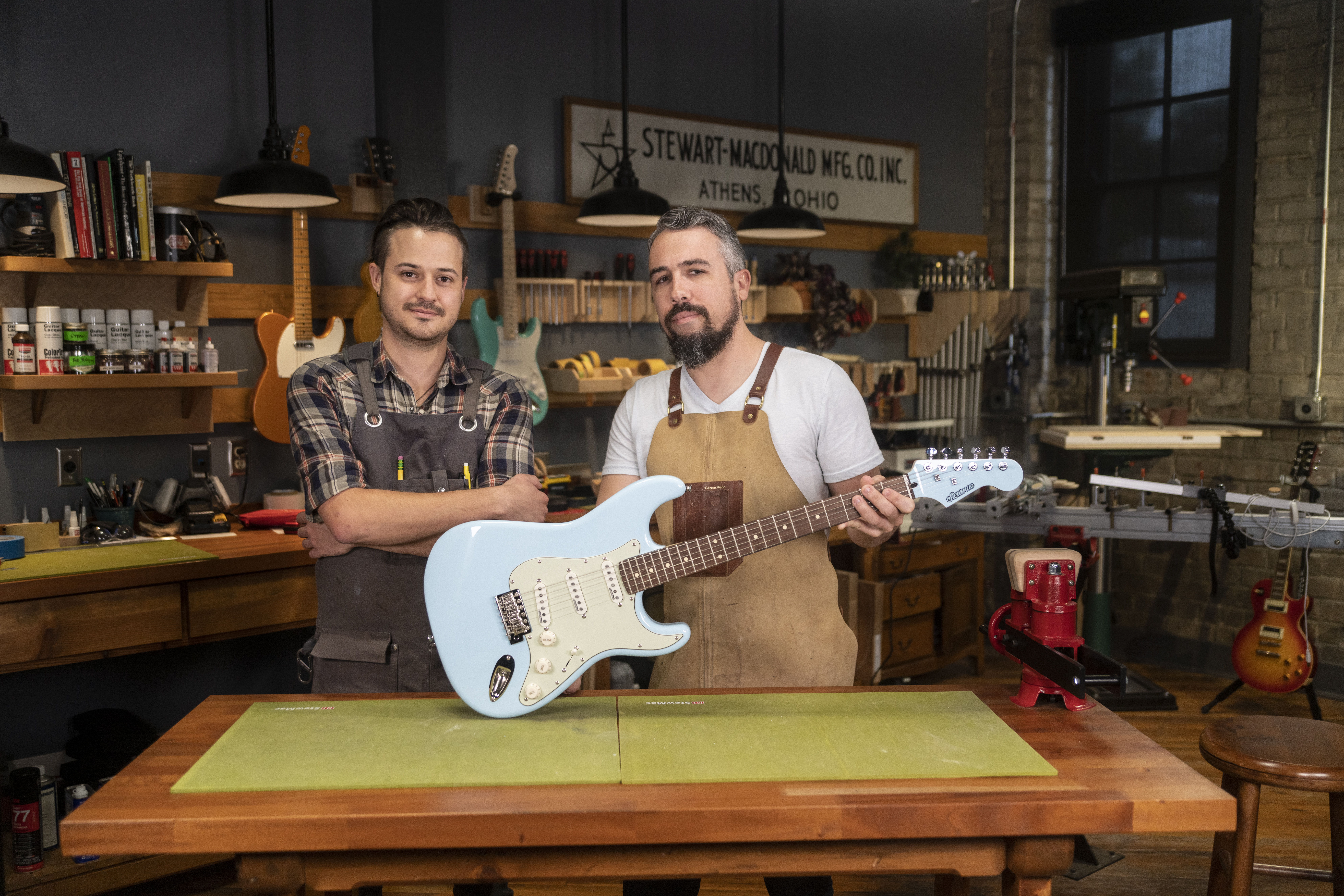 Aerosol Guitar Finishing Course