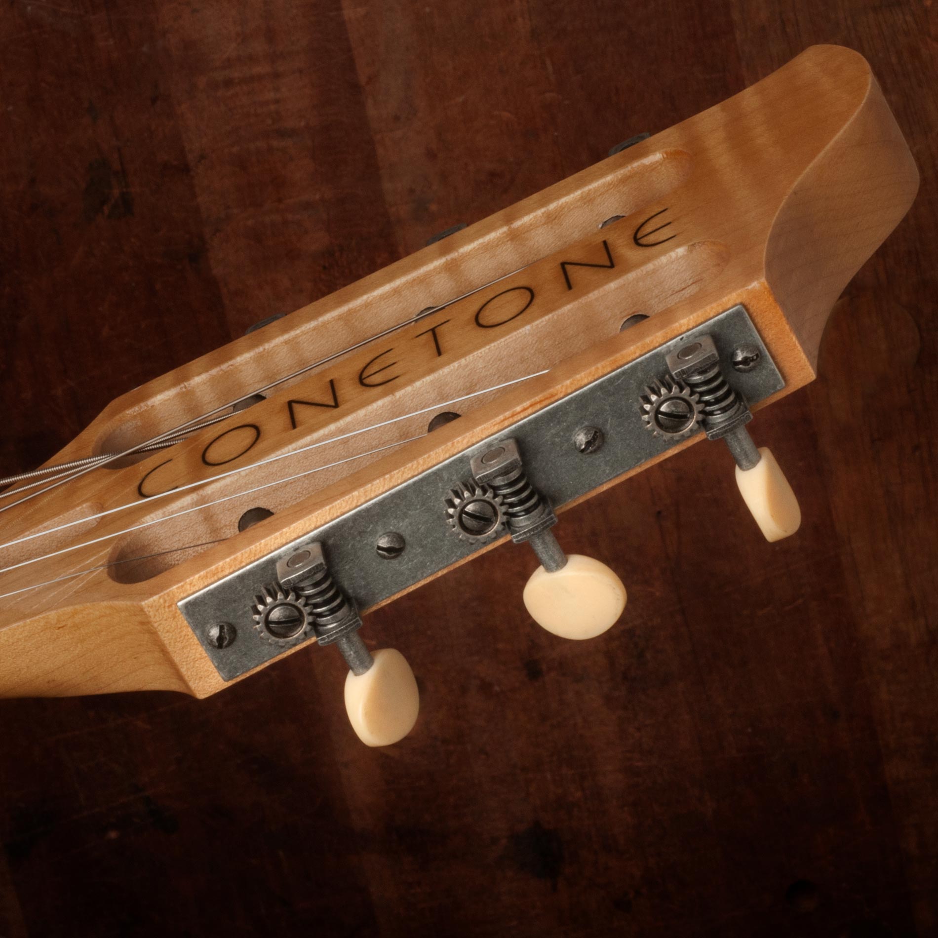 Golden Age Restoration Tuners for Slotted Peghead Guitar - Square-end