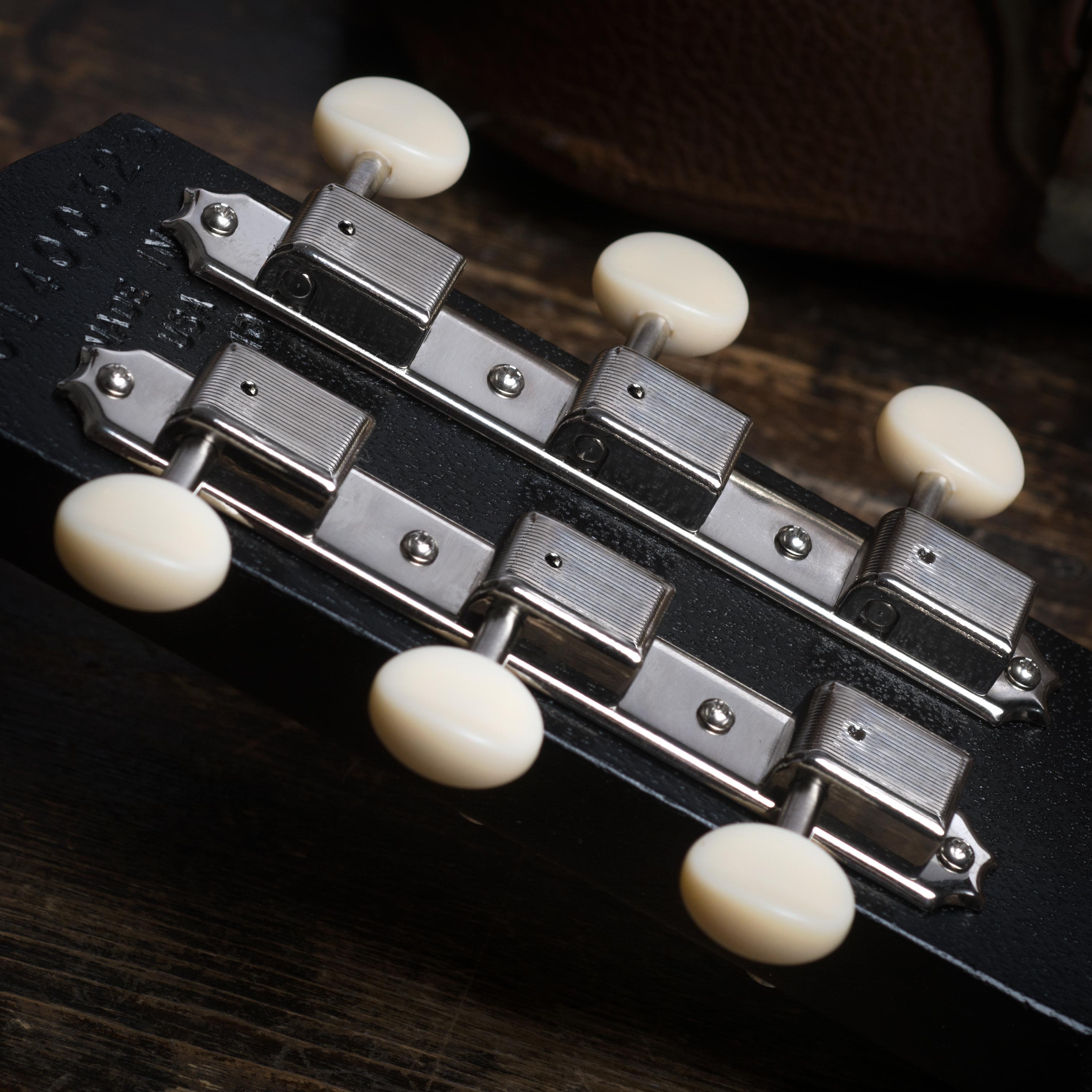 Golden Age Vintage-style 3-On-Plate Tuners