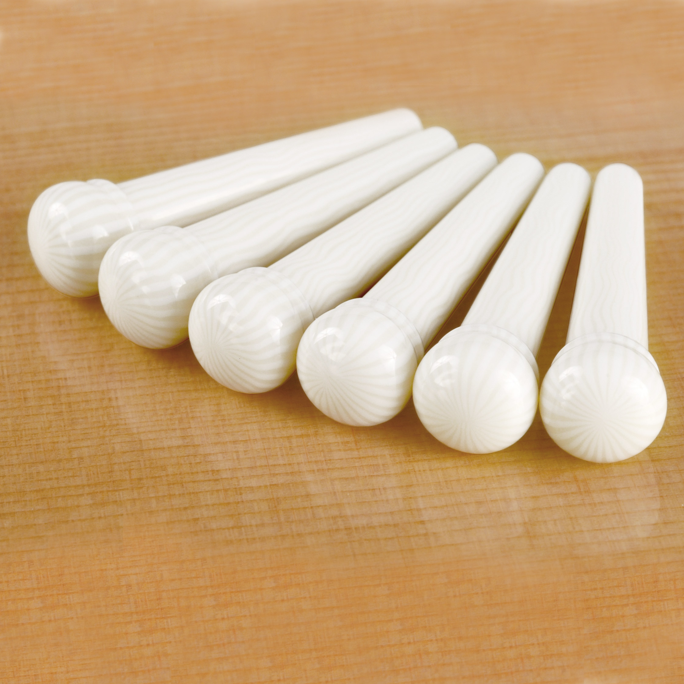 Waverly Ivoroid Bridge Pins, Unslotted, with no dot, set of 6