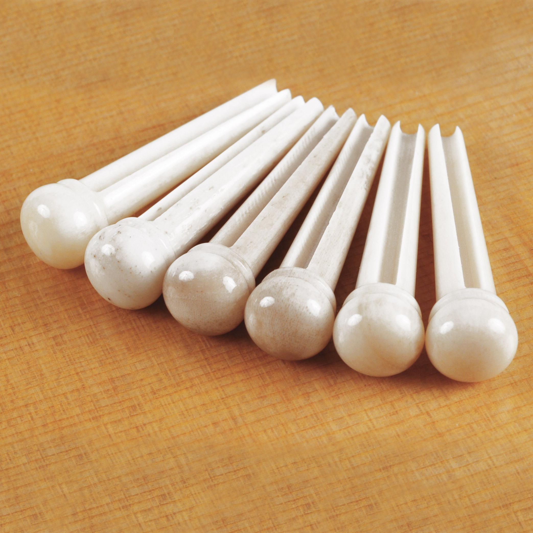 Waverly Bone Bridge Pins, Slotted, with no dot, set of 6