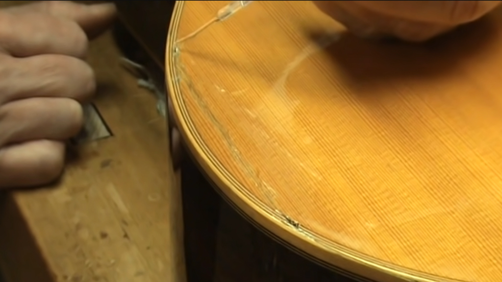 Finish Repair - Luthier Tips du Jour Mailbag