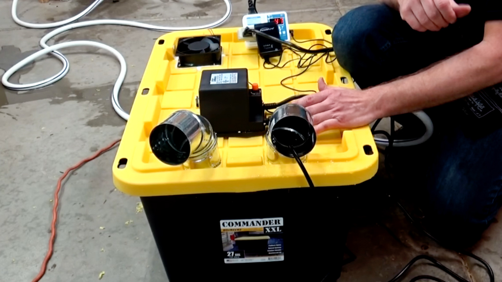 DIY Humidifier with Ultrasonic Mist Makers - Luthier Tips du Jour Mailbag