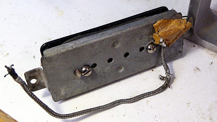 Fixing (and breaking!) a 1957 Gibson P-90 pickup