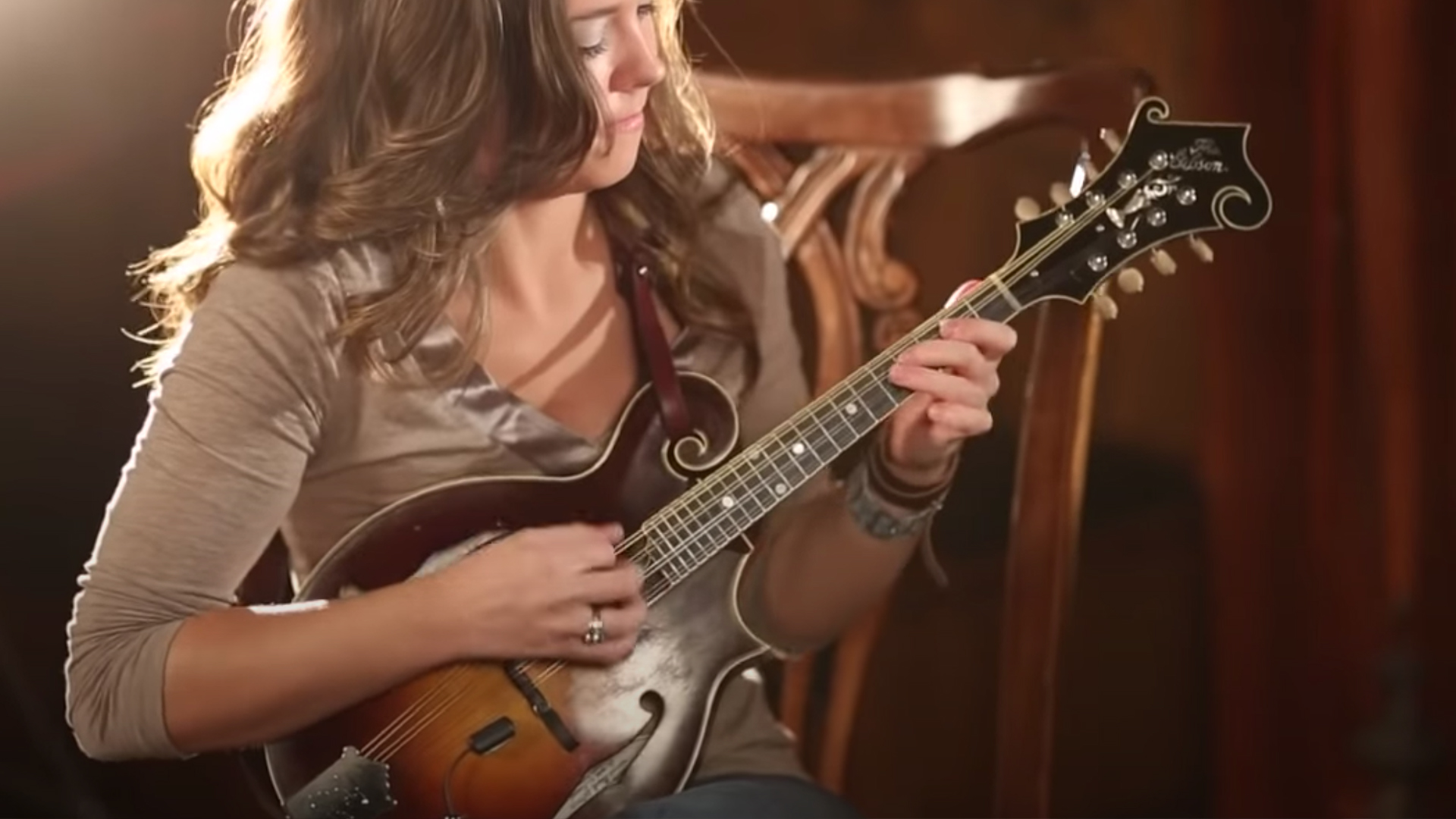 L.R. Baggs presents Sierra Hull and Justin Moses