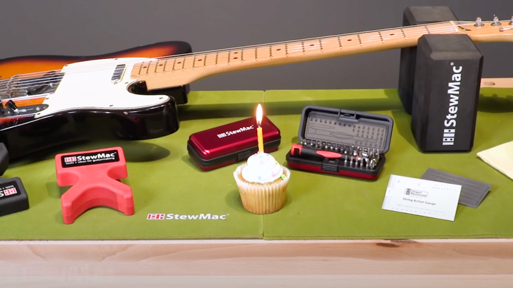 8 Great Gifts for Guitar Players