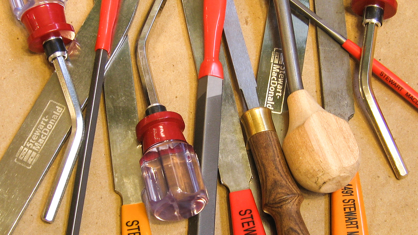 How to choose a fret-crowning file