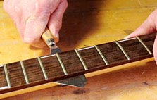 Bridge removal knife