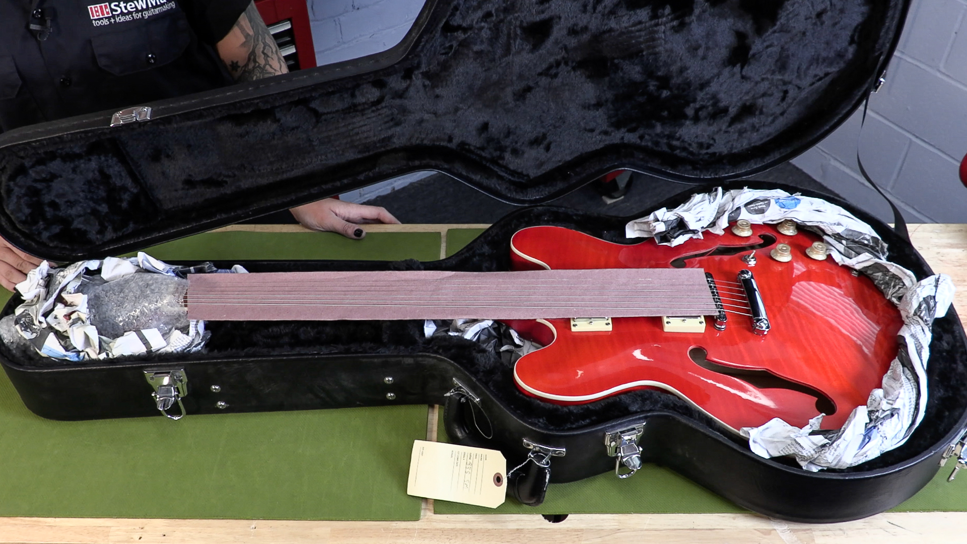 How to properly pack a guitar for shipping
