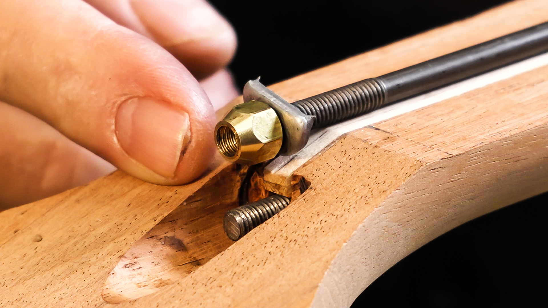 Understanding guitar truss rod adjustment